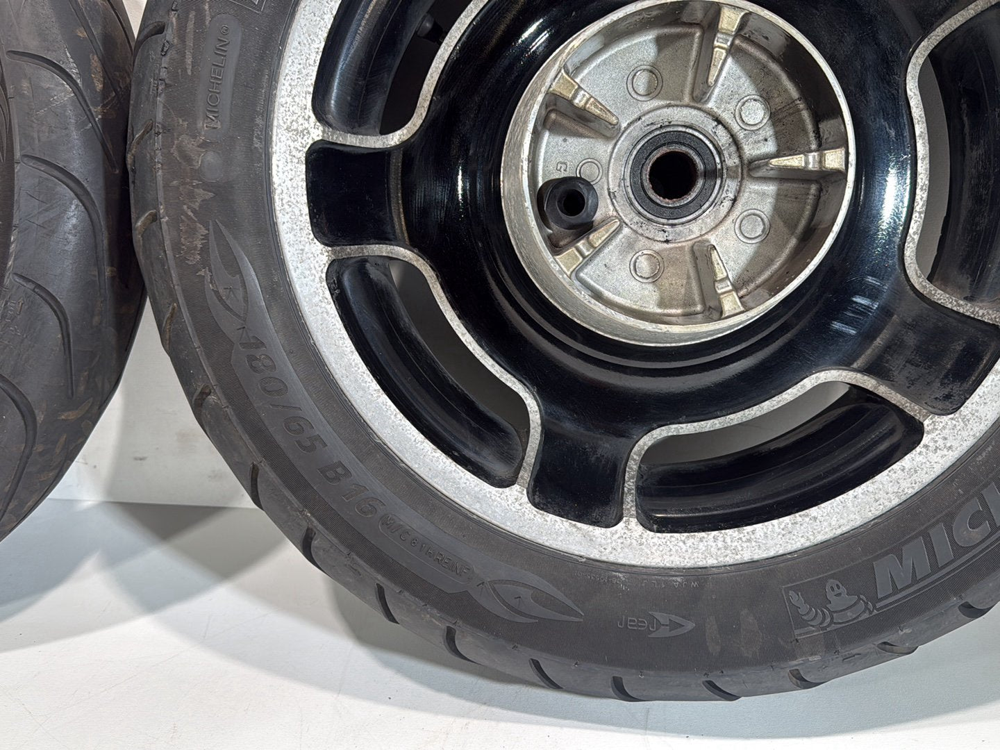 2008 - 2016 Harley-Davidson Touring Street Glide Front & Rear Wheel Rim Tire 41288-09