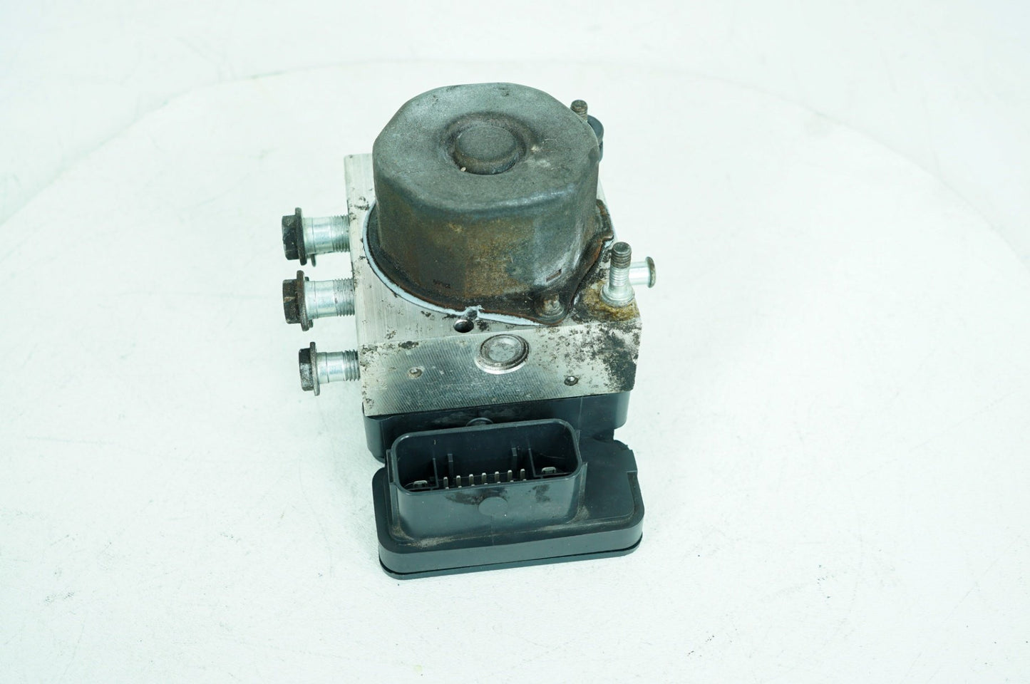 2017 - 2025 Harley-Davidson Touring Electra Glide Ultra ABS Brake Pump & Control Module 41100046
