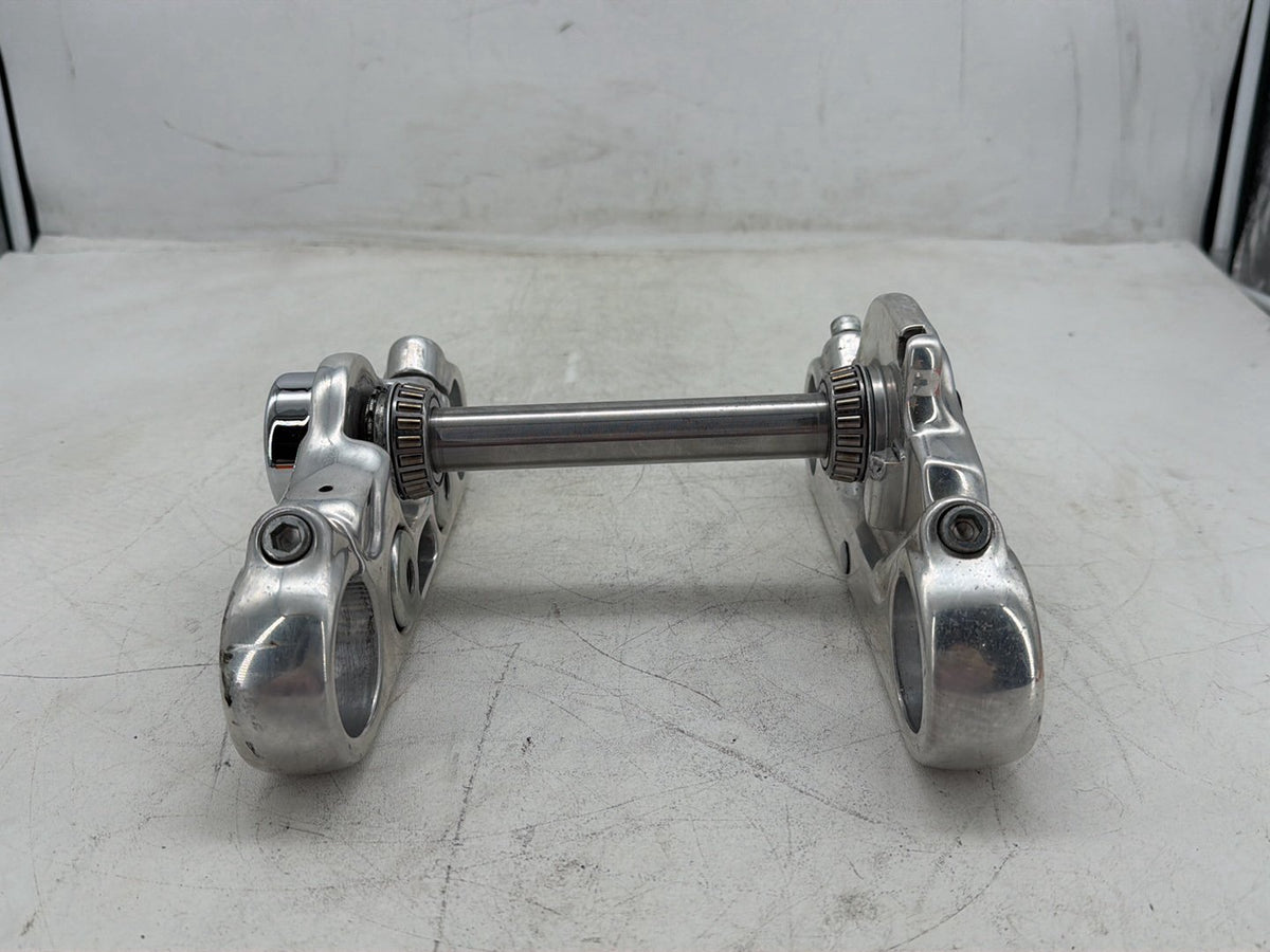 2014 Harley Dyna Low Rider FXDL OEM Front Fork Upper Lower Triple Tree