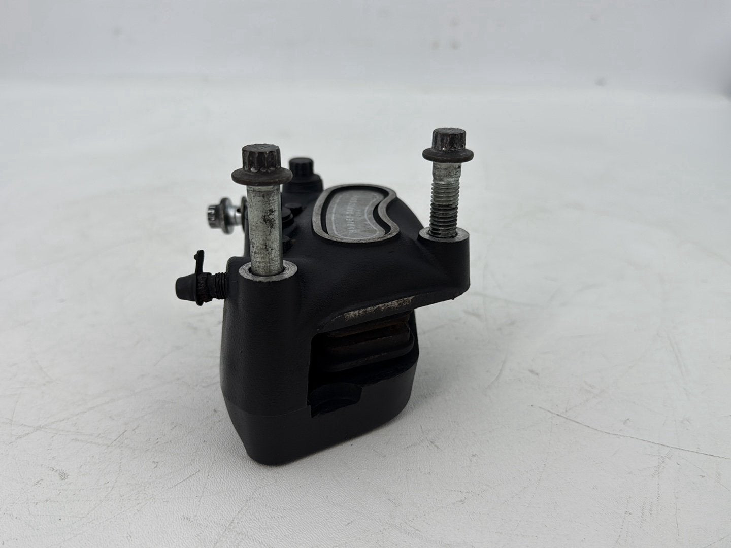 1999 - 2006 Harley-Davidson Touring Road King Police Front Left 1 Brake Caliper 44046-00D