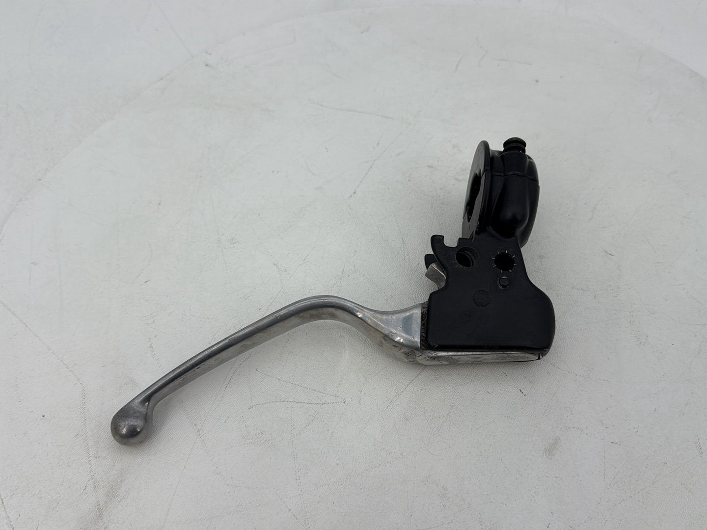 2007 - 2011 Harley-Davidson Touring Electra Glide Ultra Front Left Hand Clutch Control Lever 38700-08A