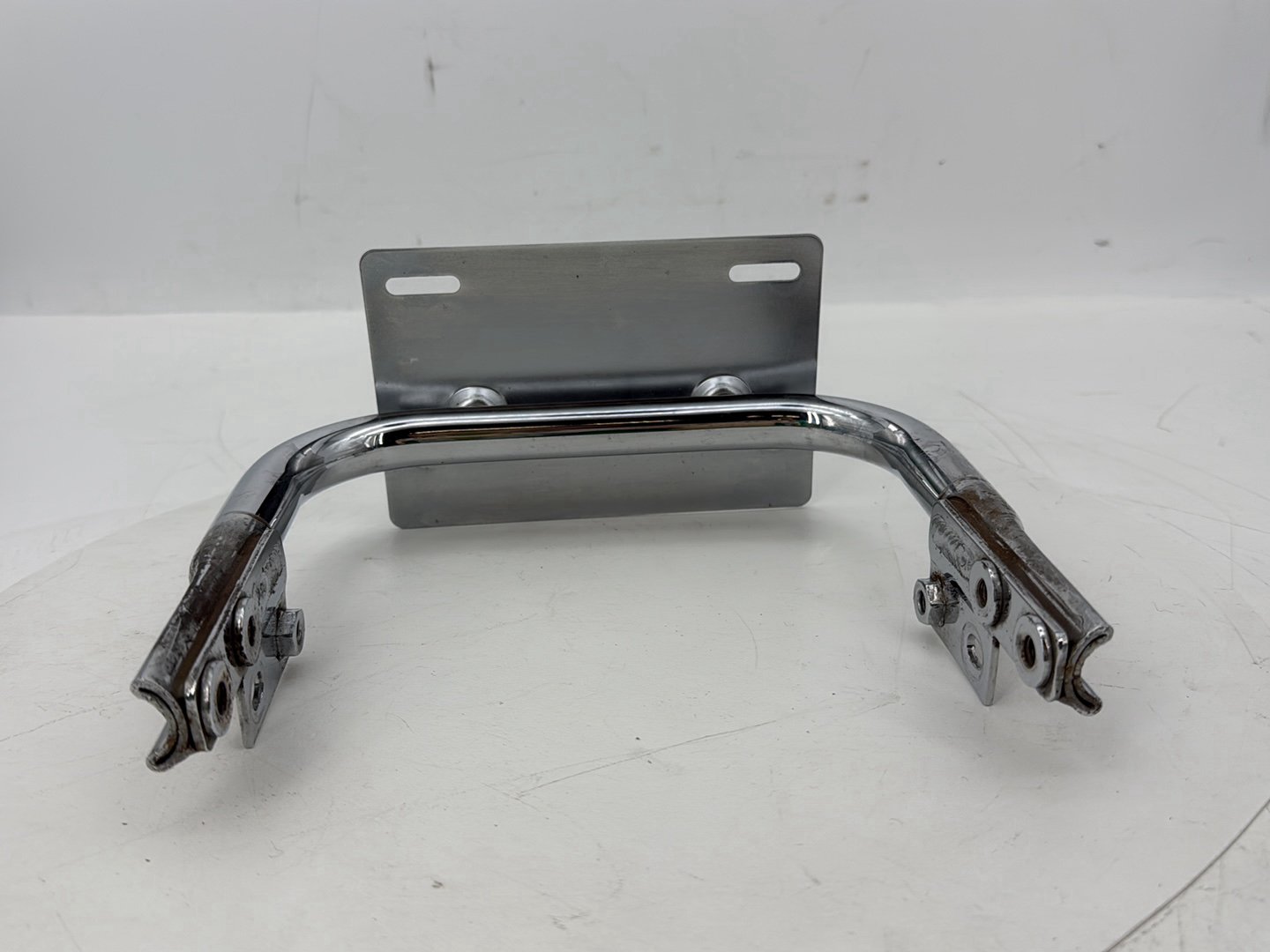 1999 - 2006 Harley-Davidson Touring CVO Screamin Eagle Road King Rear License Plate Support Bar Holder 53422-97