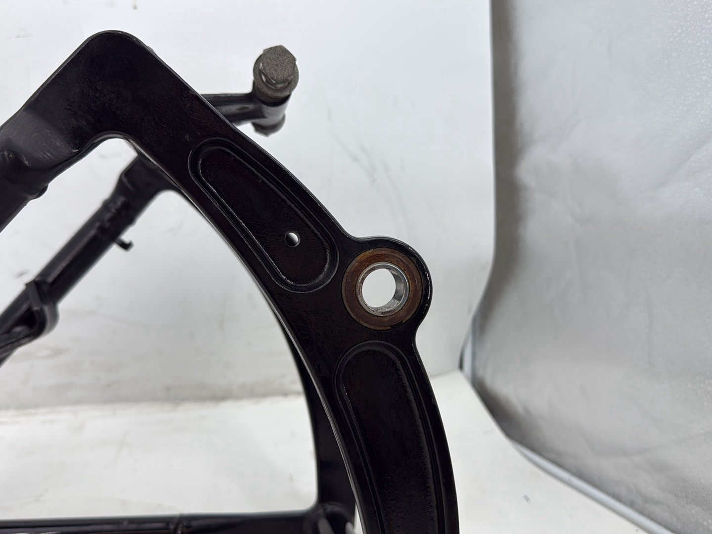 2002 Harley Heritage Softail Classic FLSTC OEM Rear Fork Swingarm Swing Arm