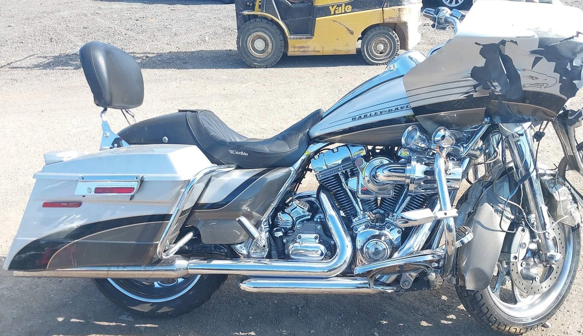 2008-2016 Harley-Davidson Road Glide CVO SE3 Touring