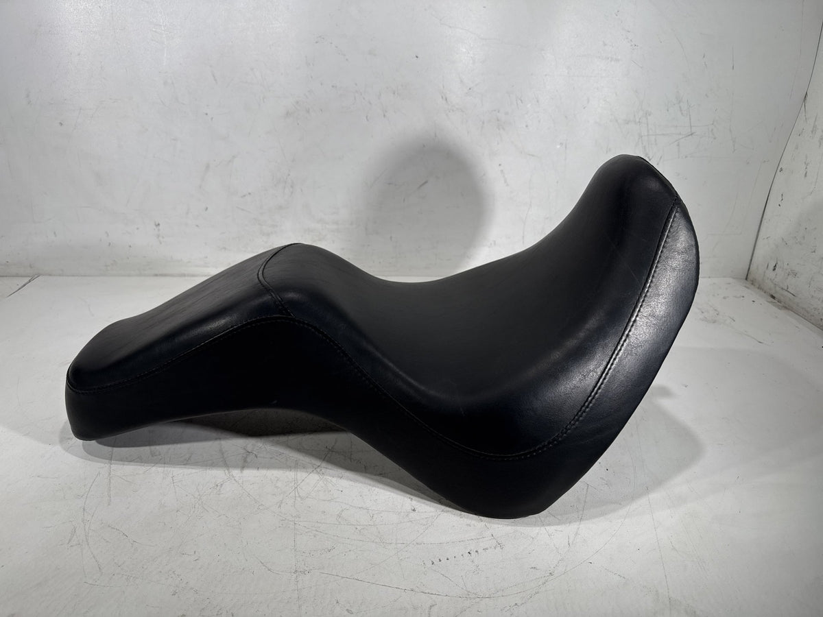 2003 Harley Softail Deuce FXSTDI OEM Passenger Rider Driver Seat Saddle