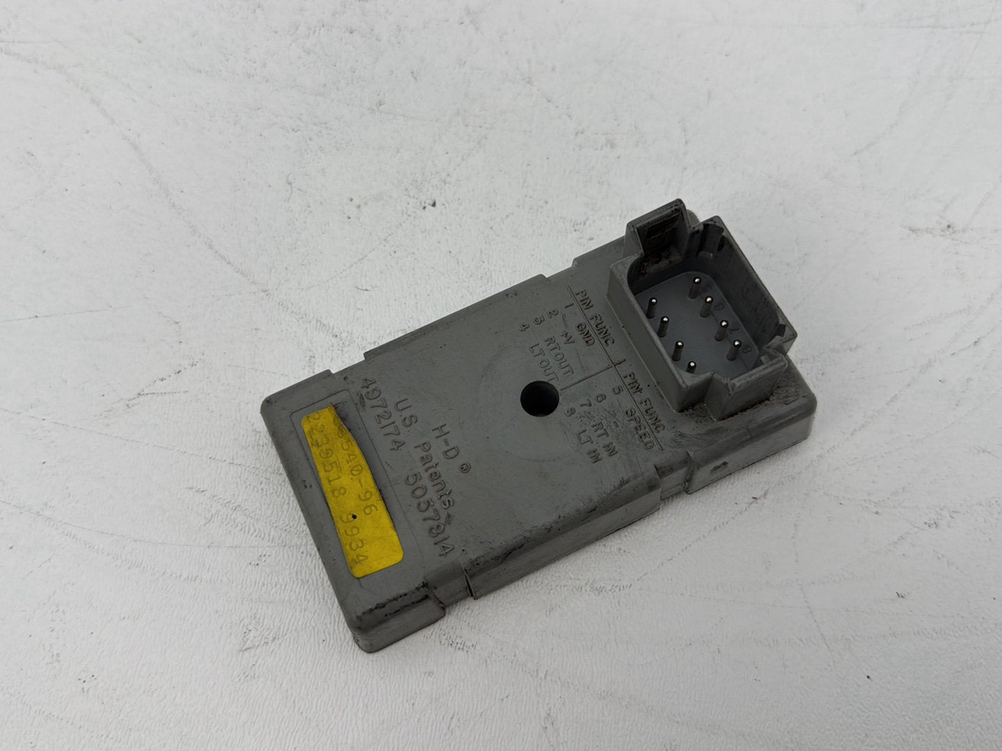 1999 - 2006 Harley-Davidson Touring Electra Glide Classic Turn Signal Module Canceller TSM 68540-96