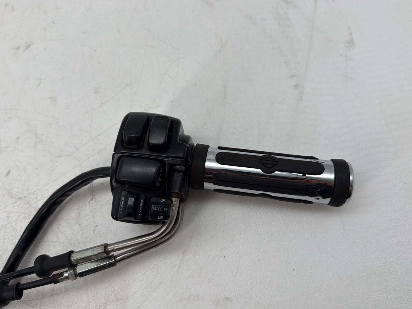 2006 Harley Touring FLHTCI Electra Glide Classic OEM Right Engine Start Kill Switches Controls