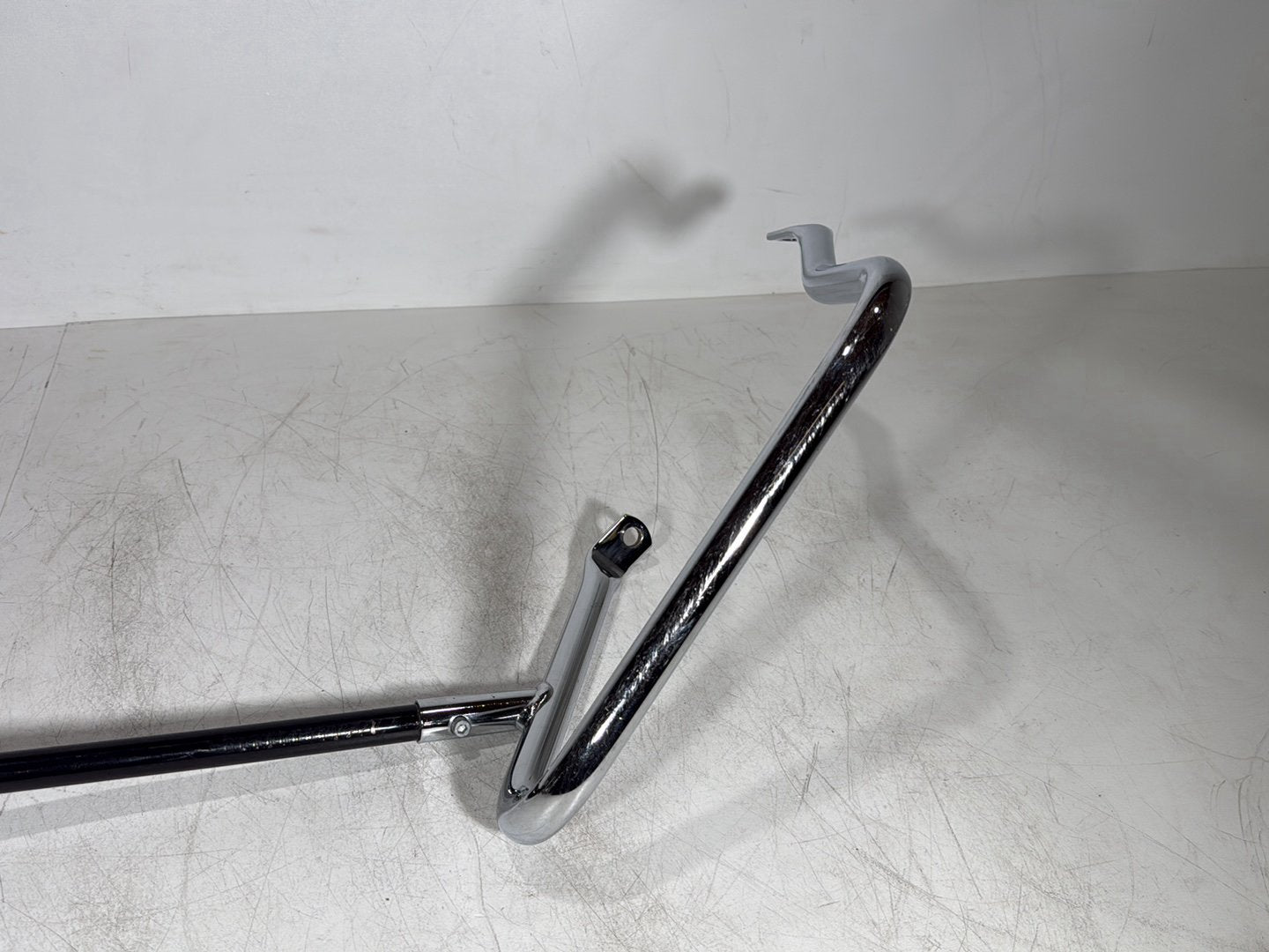 2008 - 2016 Harley-Davidson Touring Electra Glide Ultra Rear Left Right Saddlebag Guard Rails Bar