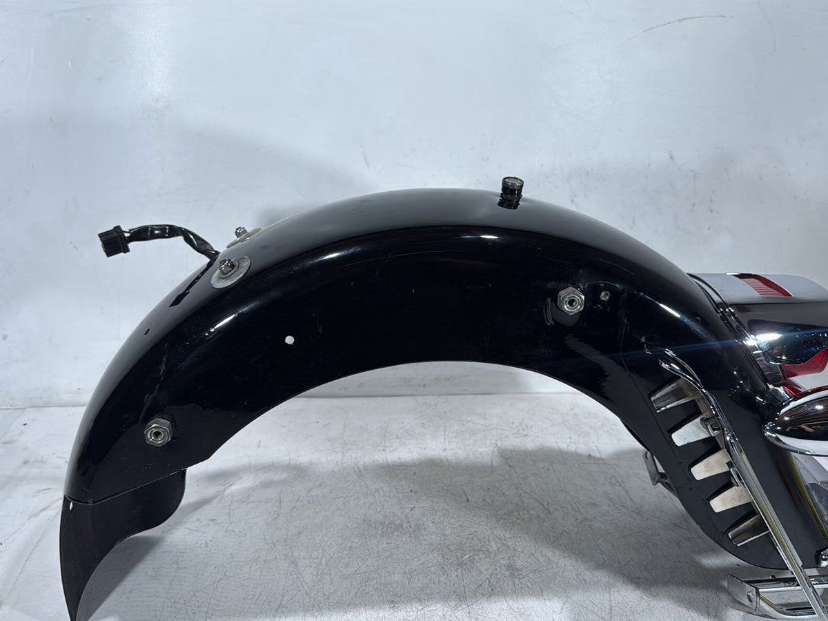 2005 Harley Road King Touring Police OEM Rear Wheel Fender & Turn Signals Bar