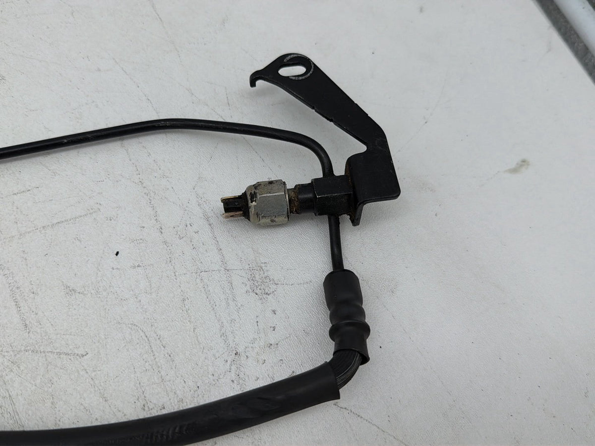 2009 Harley Road Glide Touring FLTR OEM Rear Brake Hose Line Pipe NON-abs