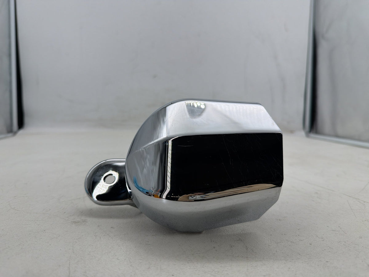 2016 Harley Dyna Fat Bob FXDF 103 OEM Horn Signal Klaxon Chrome Cover