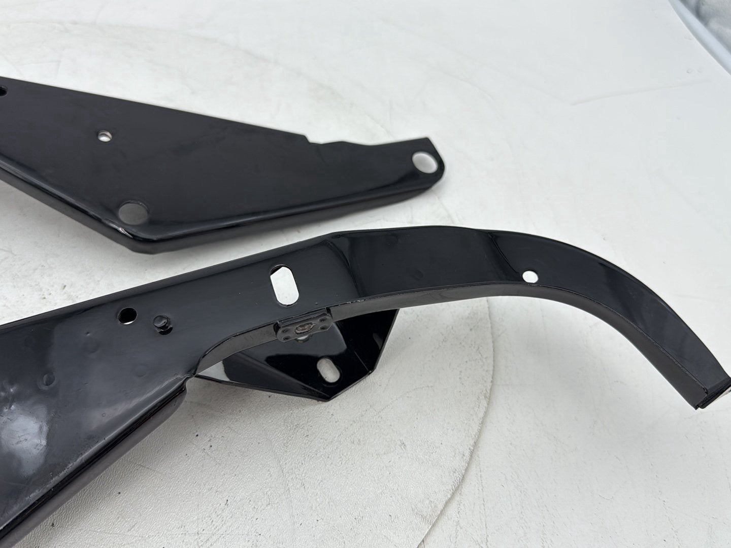1999 - 2006 Harley-Davidson Touring Electra Glide Ultra Right Left Fairing Support Brackets 58478-96B