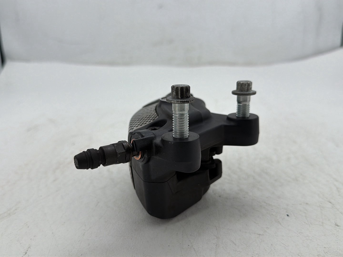 2013 Harley Street Glide Touring FLHX OEM Front Left 1 Brake Caliper