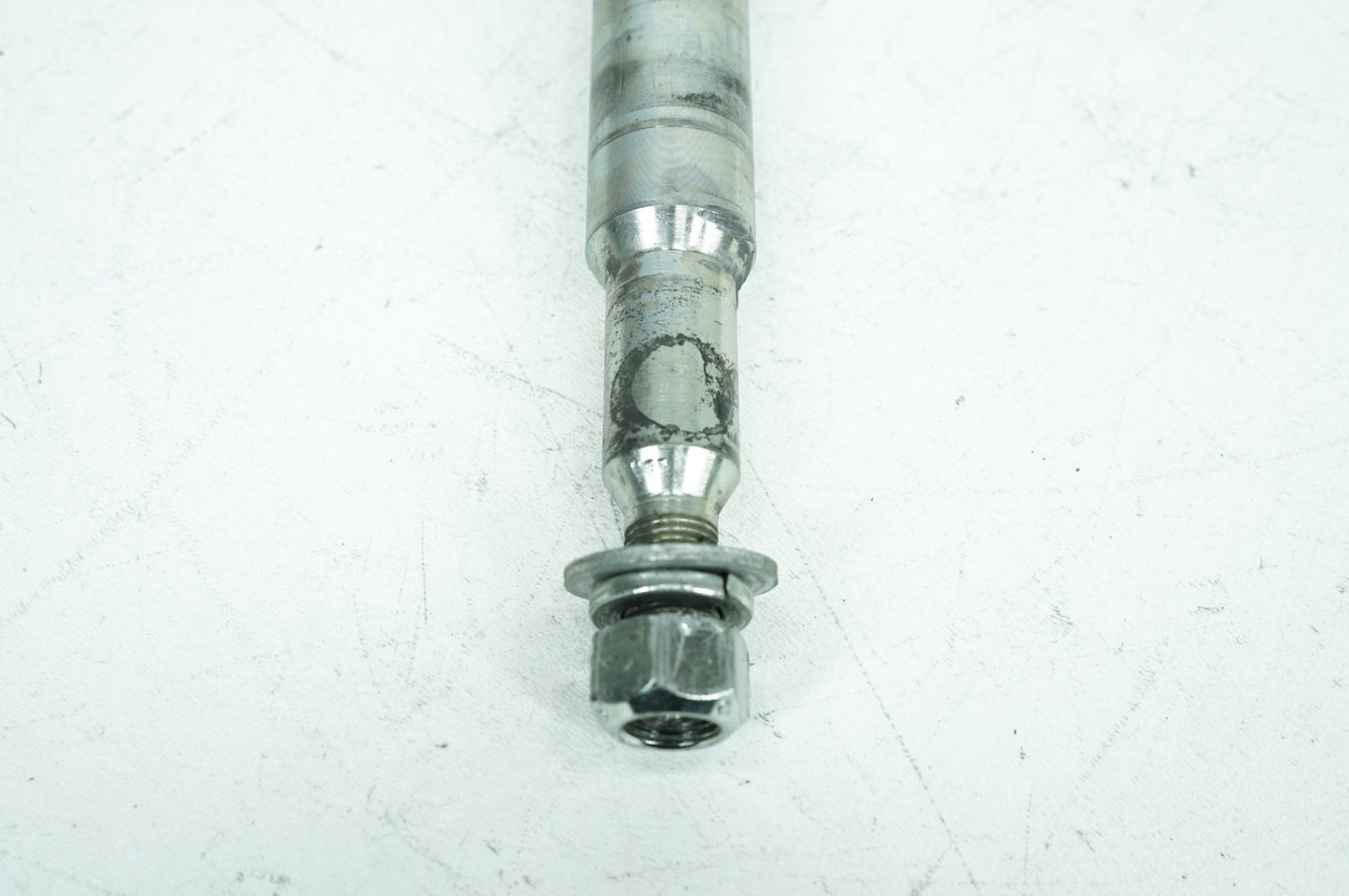 1999 - 2006 Harley-Davidson Touring Road King Classic Front Wheel Axle Bolt Shaft 43364-00