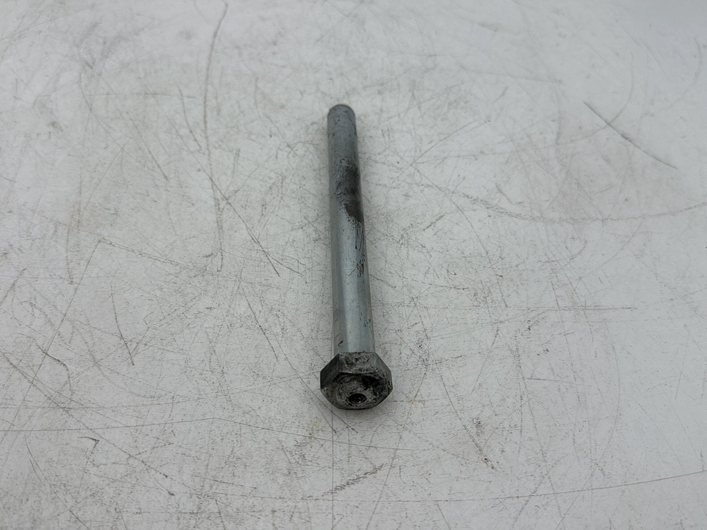 2005 Harley Dyna FXDWG Wide Glide OEM Rear Wheel Axle Bolt Shaft