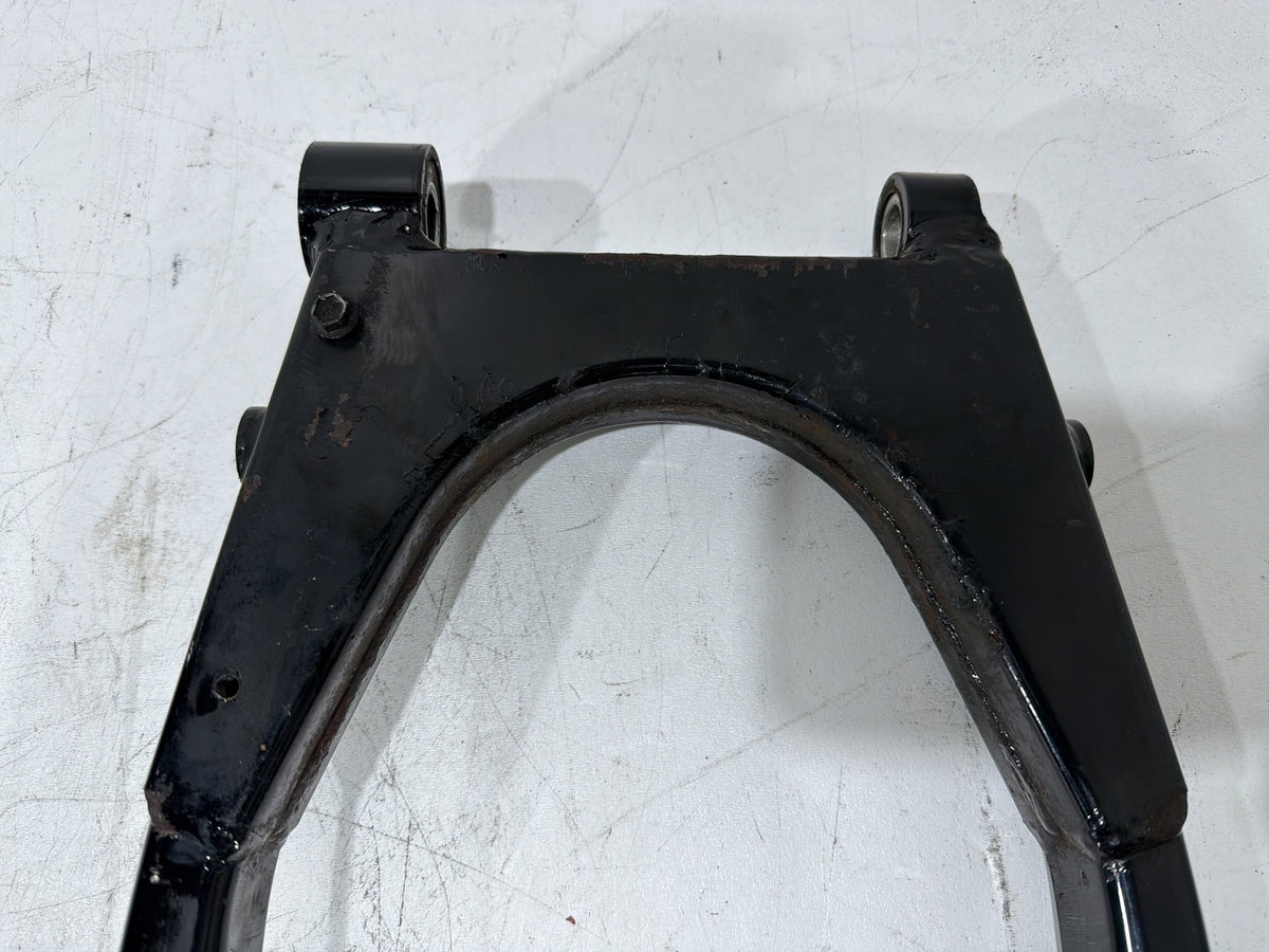 1991 Harley Sportster 883 Deluxe XLH883 OEM Rear Fork Swingarm Swing Arm