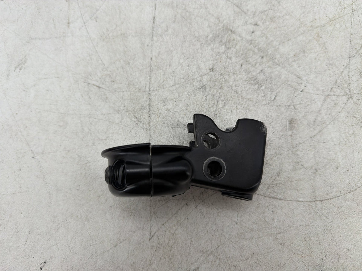 2004 Harley Heritage Softail Classic OEM Clutch Hand Lever Clutch Perch 38608-96