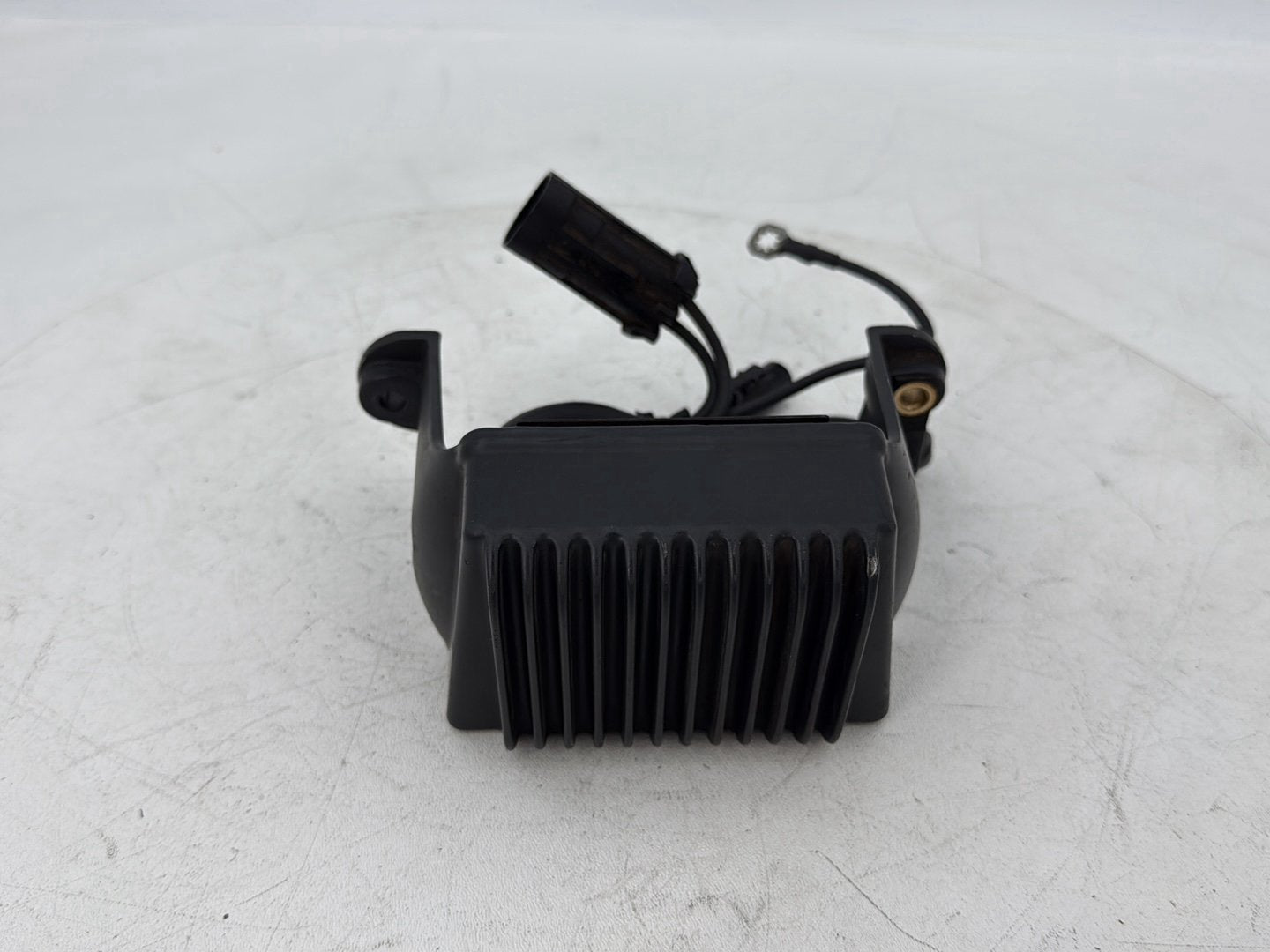 1999 - 2006 Harley-Davidson Touring Electra Glide Ultra Voltage Regulator Rectifier  74505-04
