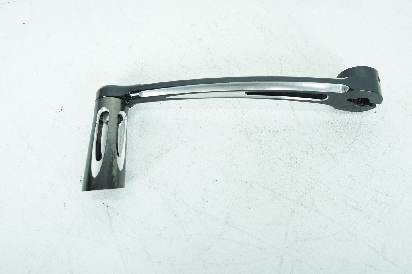 2008 - 2016 Harley-Davidson Touring Road Glide Gear Shifter Lever Pedal CNC Edge Cut