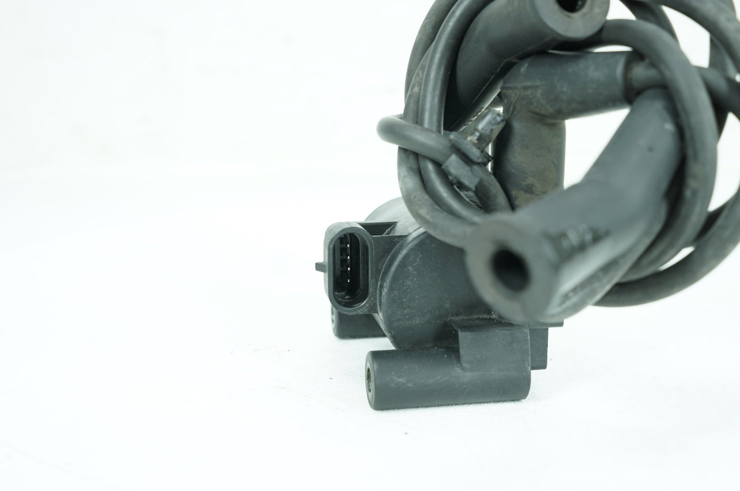 2007 - 2013 Harley-Davidson Touring Electra Glide Classic Ignition Coil Spark Plugs Cable 31696-07A