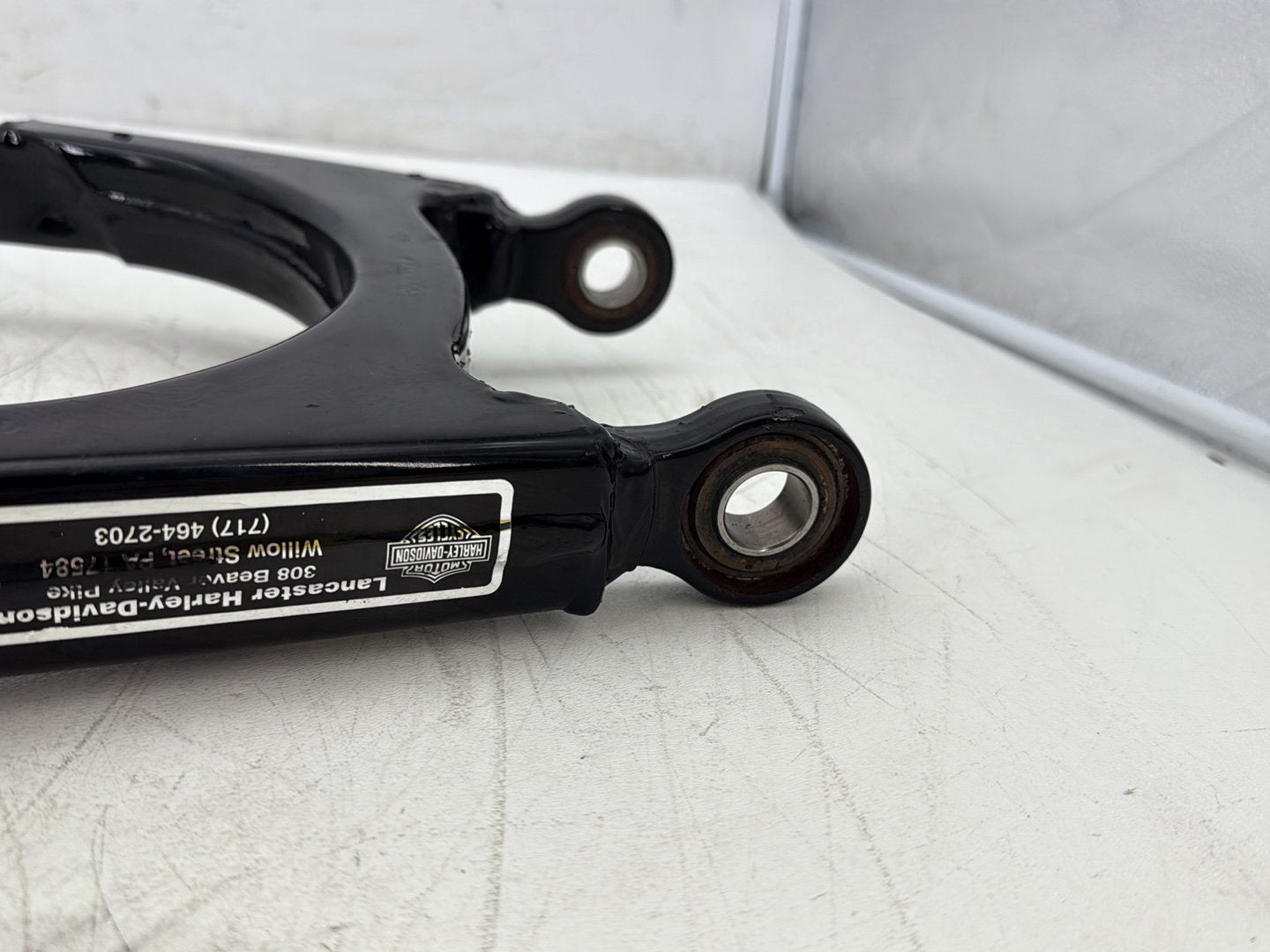 2006 Harley Sportster XL883L 883 Low OEM Rear Fork Swingarm Swing Arm 47587-05