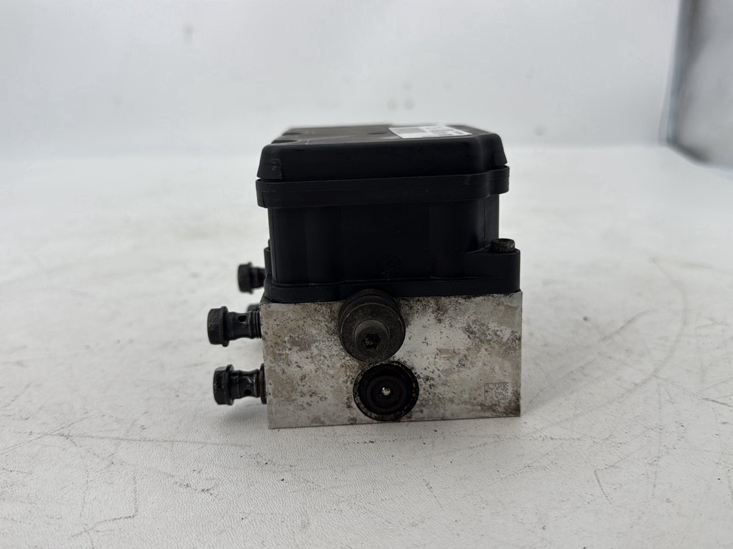 2008 - 2016 Harley-Davidson Touring Electra Glide Ultra ABS Brake Pump & Control Module 40601-08A