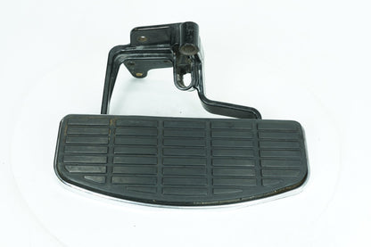 1999 - 2006 Harley-Davidson Softail Fat Boy Left Driver 1 Floorboard Foot Rest  	33630-00A