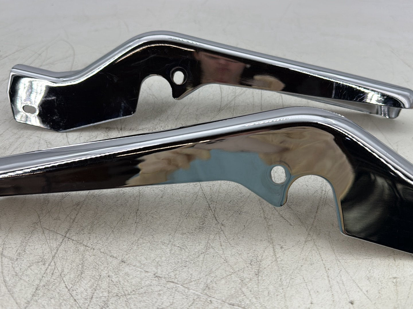 07 Harley Touring Electra Glide Ultra OEM Rear Left Right Fender Struts Bracket