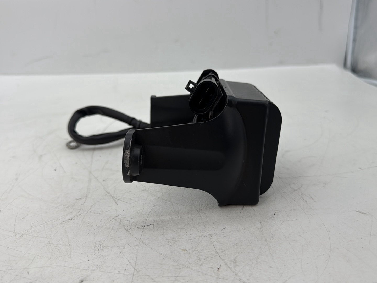 2005 Harley Touring FLHRCI Road King Classic OEM Voltage Regulator Rectifier