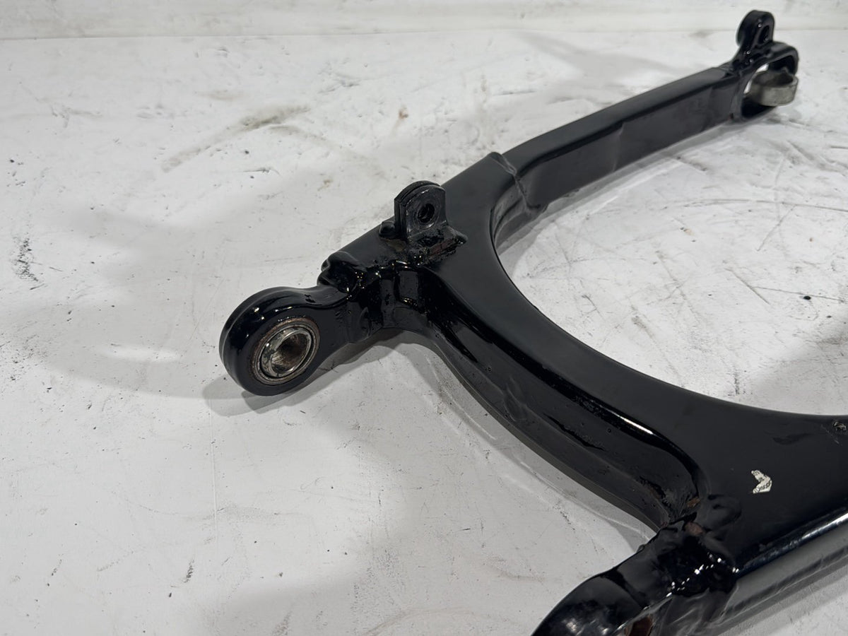 2006 Harley Sportster 1200 Custom XL1200C OEM Rear Fork Swingarm Swing Arm