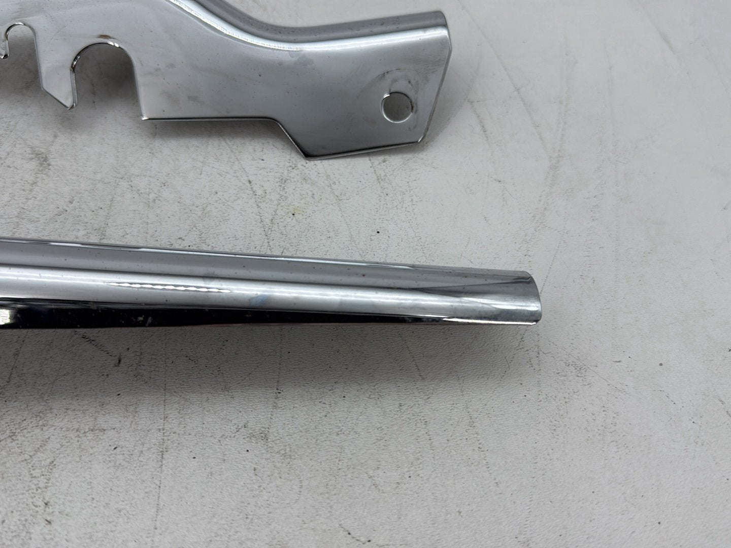 1996 Harley Electra Glide Touring FLHT OEM Rear Left Right Fender Struts Bracket