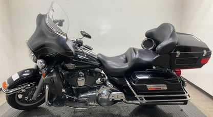 2007-2012 Harley-Davidson Electra Glide Ultra FLHTCU Touring