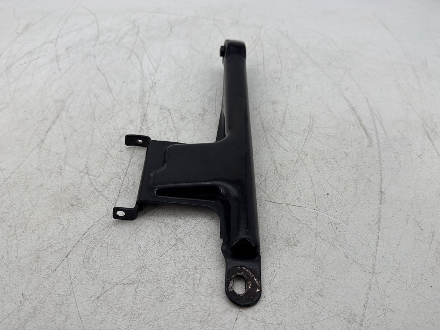 2011 Harley Softail FLSTFB Fat Boy OEM Seat Bracket Mount Support Mounting