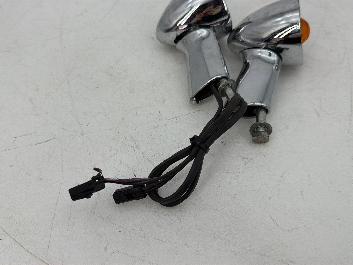2007 - 2017 Harley-Davidson Dyna Super Glide Custom Rear Left & Right Turn Signals 68977-00
