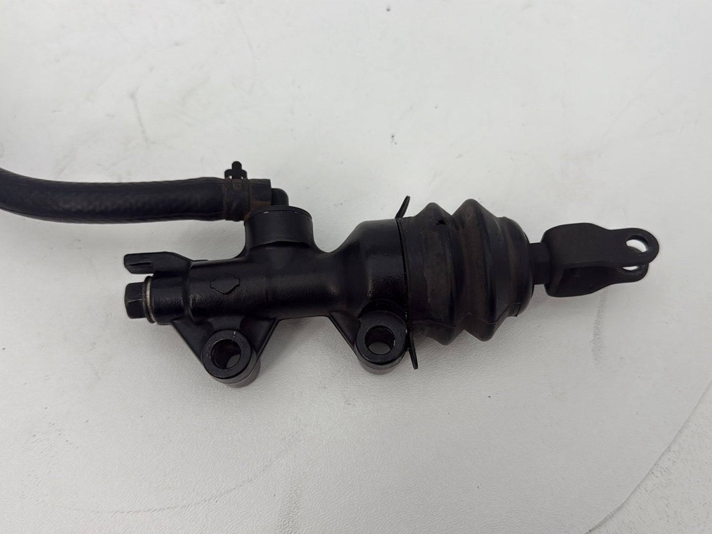 2004 - 2022 Harley-Davidson Sportster 1200 Nightster Rear Brake Line Master Cylinder Reservoir Tank 42521-07