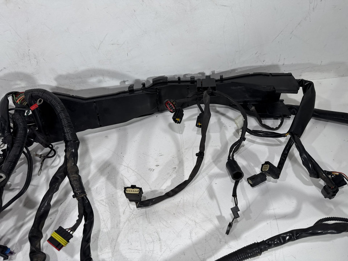 2011 Harley Road King Touring FLHR OEM Main Wire Wiring Harness Loom NON-abs