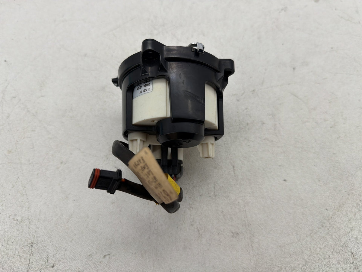 2016 Harley Road Glide Touring FLTRXS OEM Gas Petrol Gasoline Fuel Gauge Cluster