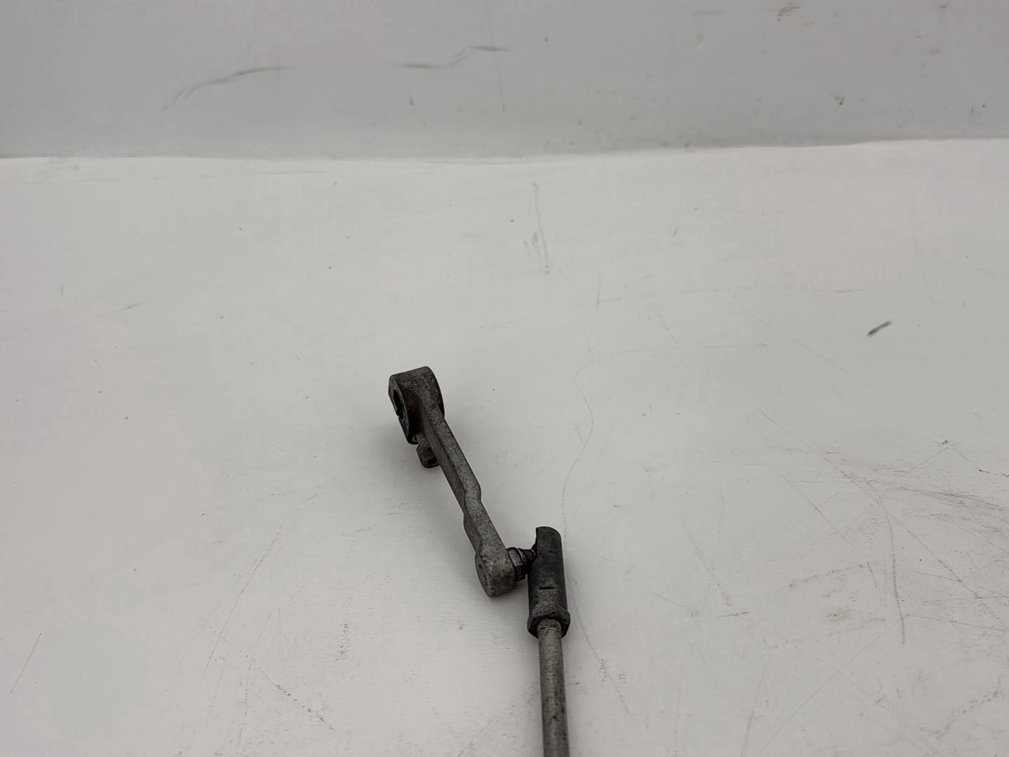 2008 Harley Touring FLHTCU Electra Glide Ultra OEM Gear Shifter Lever w/ Rod linkage