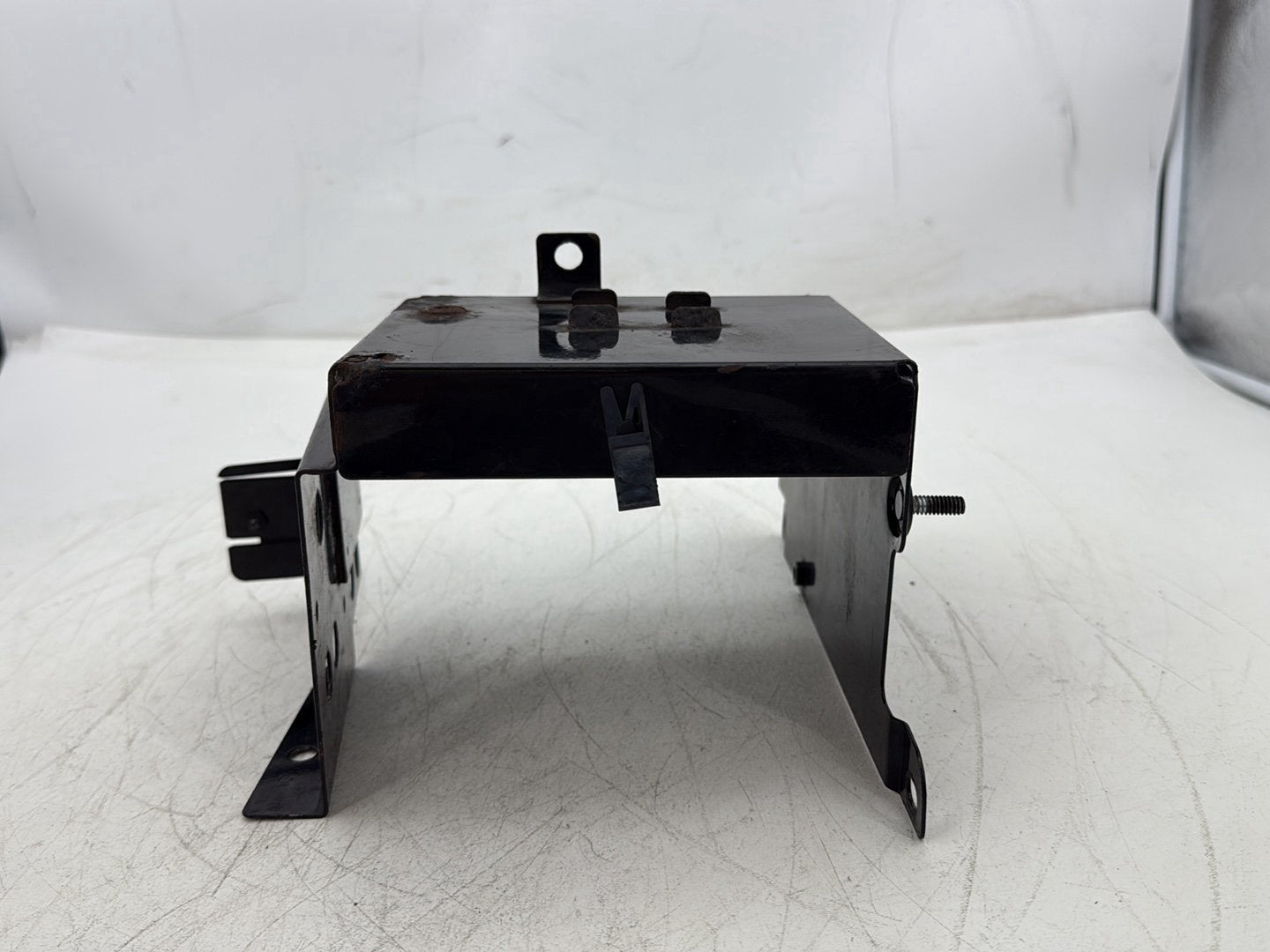2000 Harley Touring Electra Glide Ultra OEM Battery Tray Bracket Holder Carrier