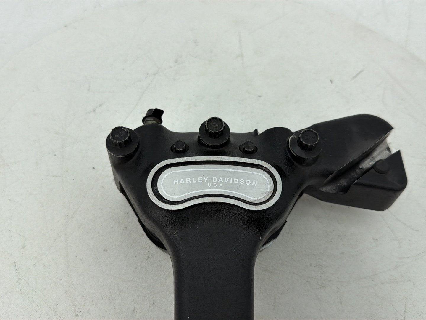 2007 - 2017 Harley-Davidson Dyna Super Glide Custom Rear Back Brake Caliper 44017-06