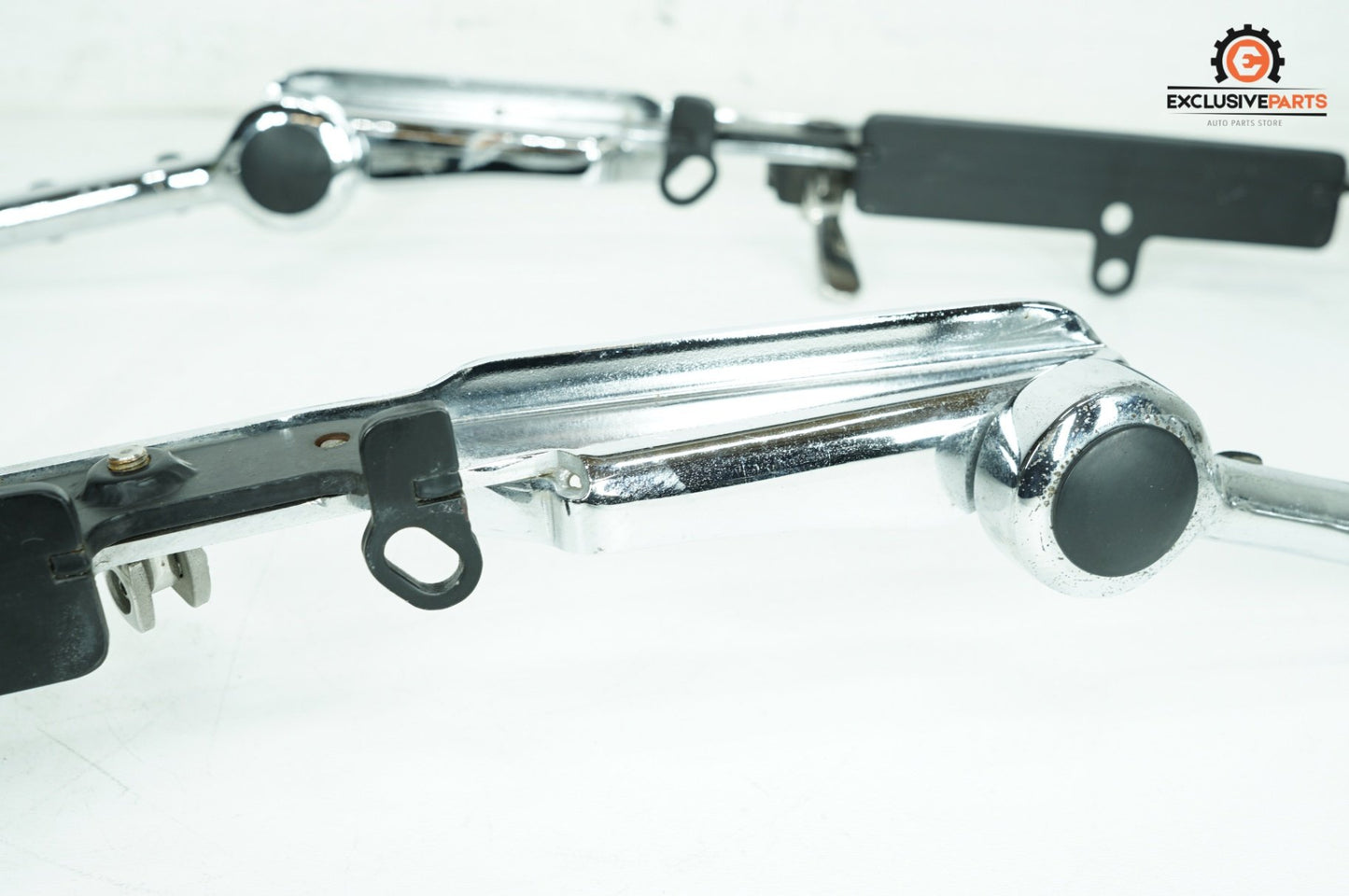 2007 - 2013 Harley-Davidson Touring Electra Glide Classic Passenger Left & Right Foot Pegs