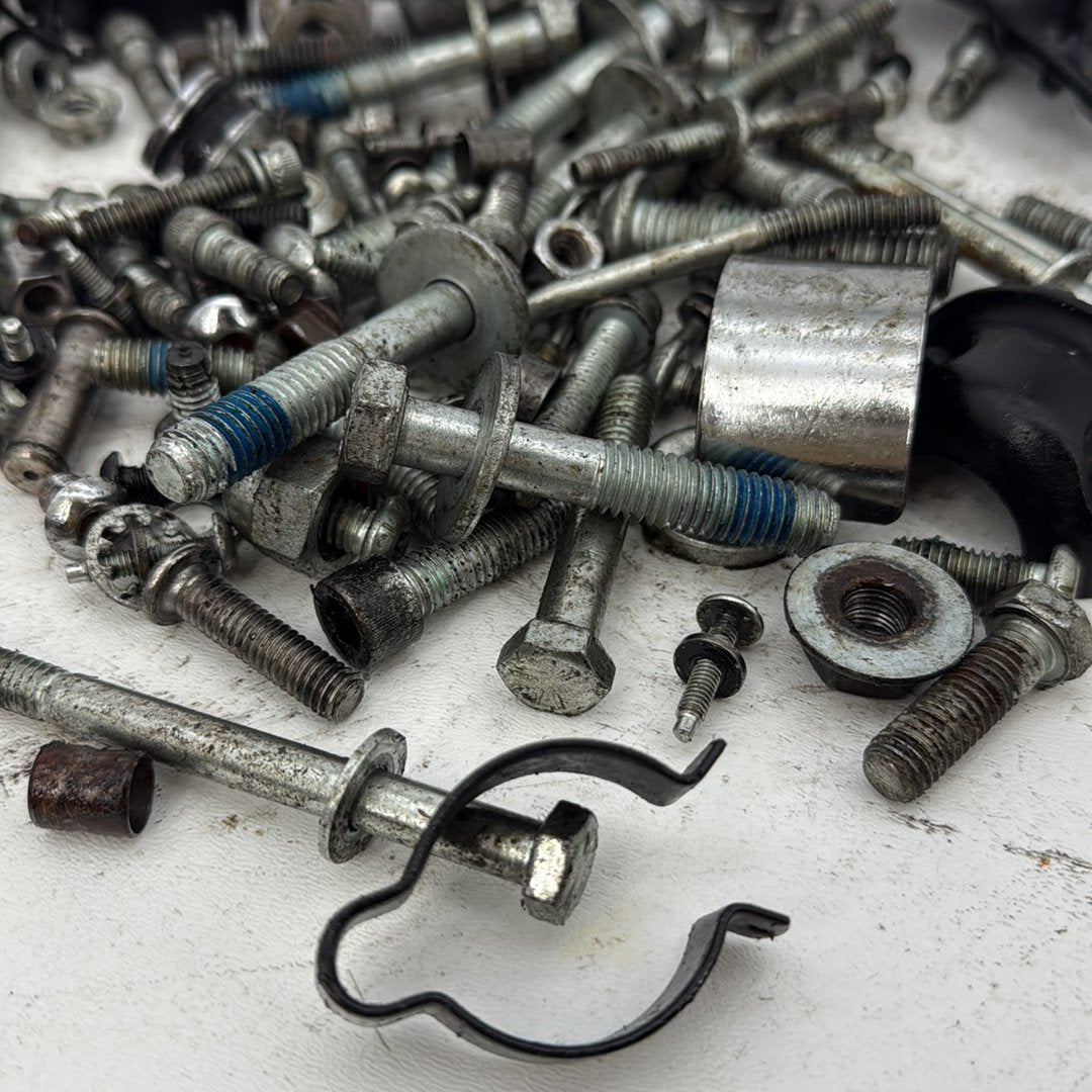 2007 - 2012 Harley-Davidson Dyna Super Glide Hardware Bolts Nuts & Brackets