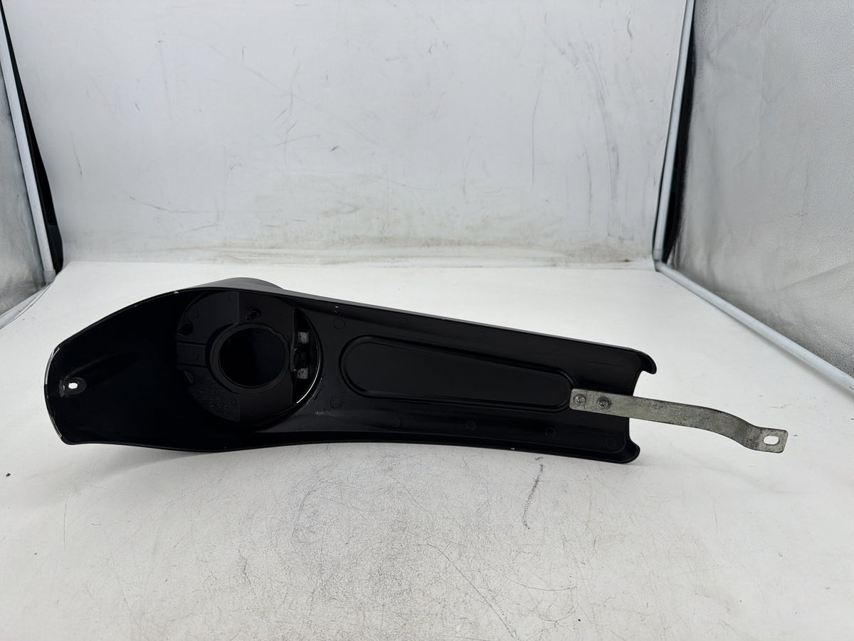 2010 Harley Street Glide Touring FLHX OEM Fuel Gas Tank Dash Console NOKey