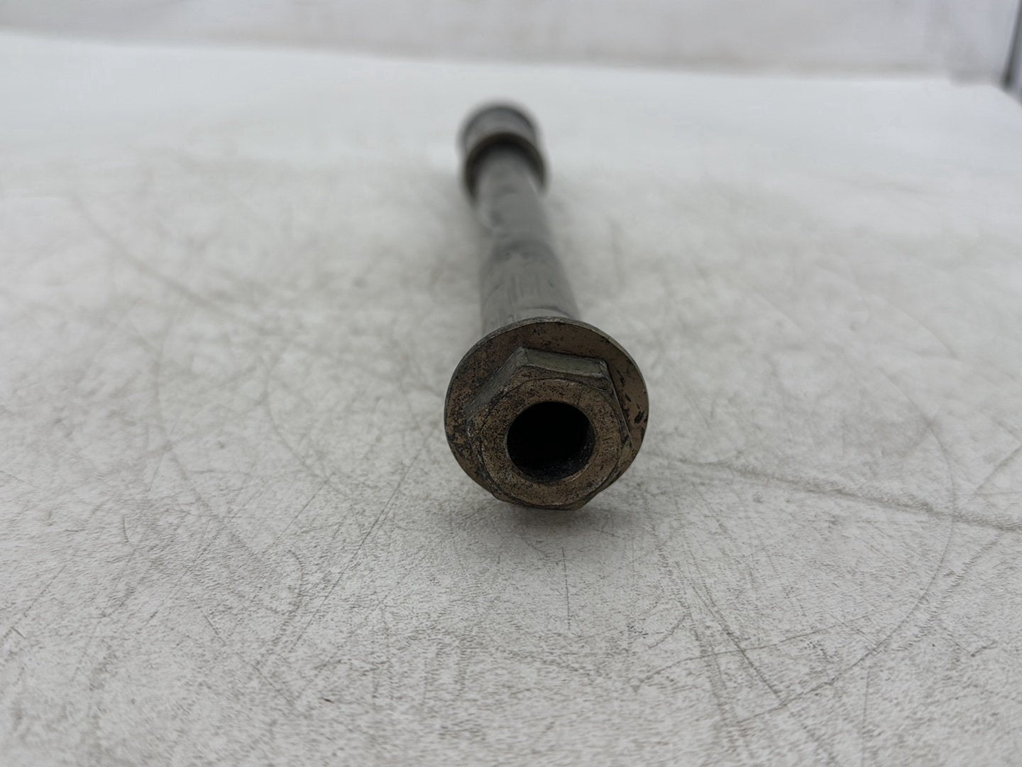 2010 Harley Dyna Fat Bob FXDF OEM Rear Wheel Axle Bolt Shaft