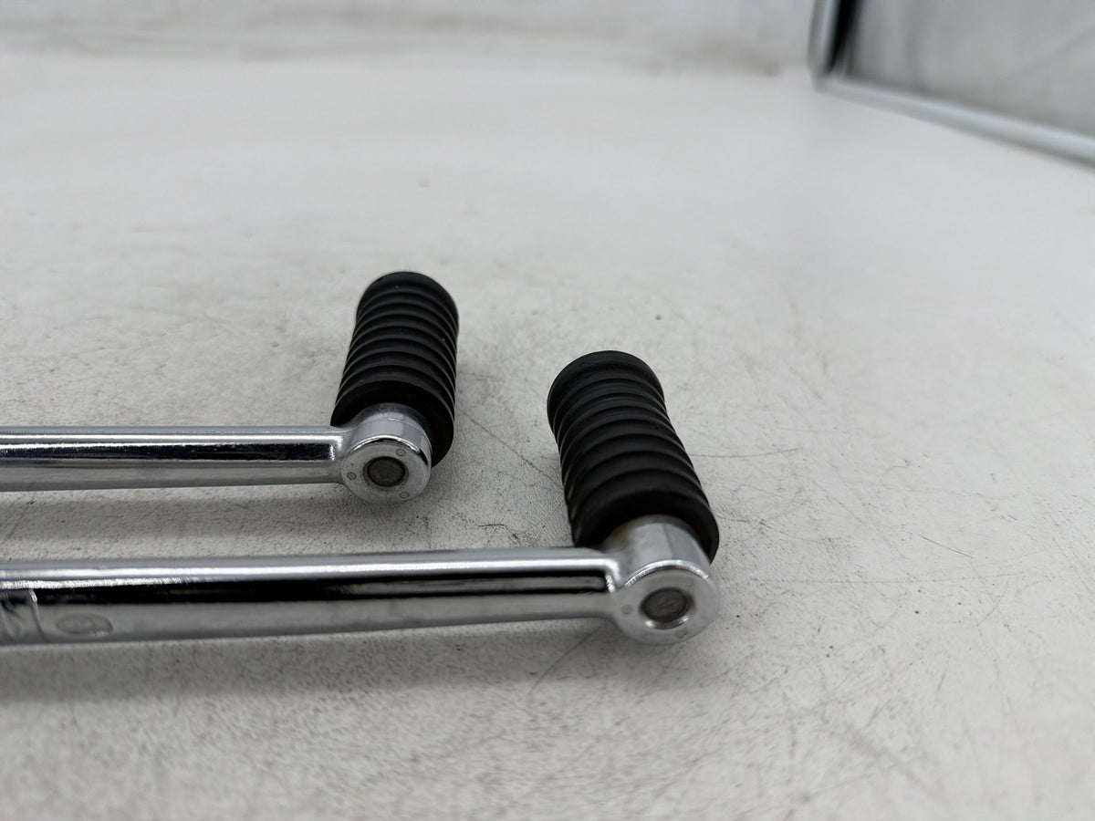 2012 Harley Electra Glide Touring Ultra OEM Gear Shifter Lever Pedal Pedals