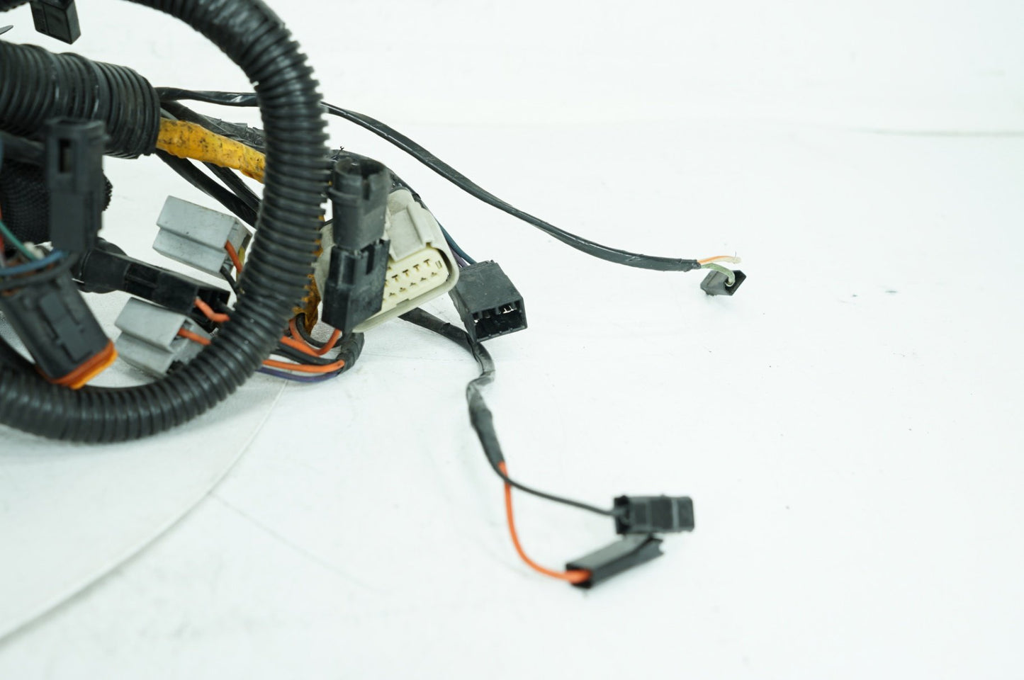 2008 - 2016 Harley-Davidson Touring Electra Glide Ultra Front Sub Wiring Harness Loom Interconnect 70232-10