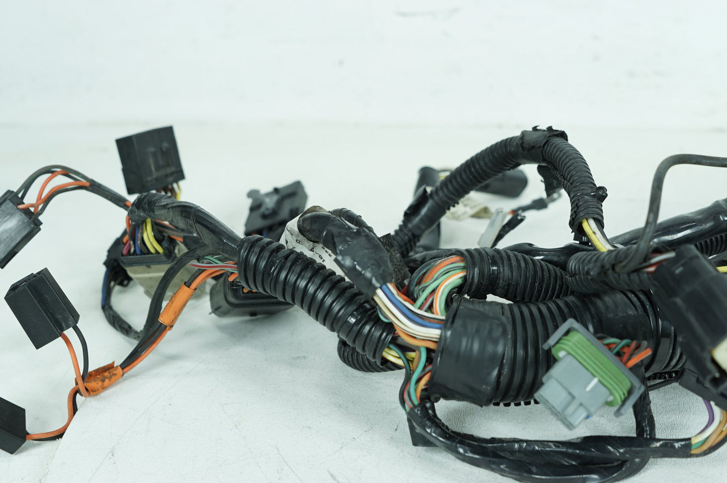 2007 - 2011 Harley-Davidson Touring Electra Screamin Eagle Front Sub Wiring Harness Loom Interconnect 70232-07