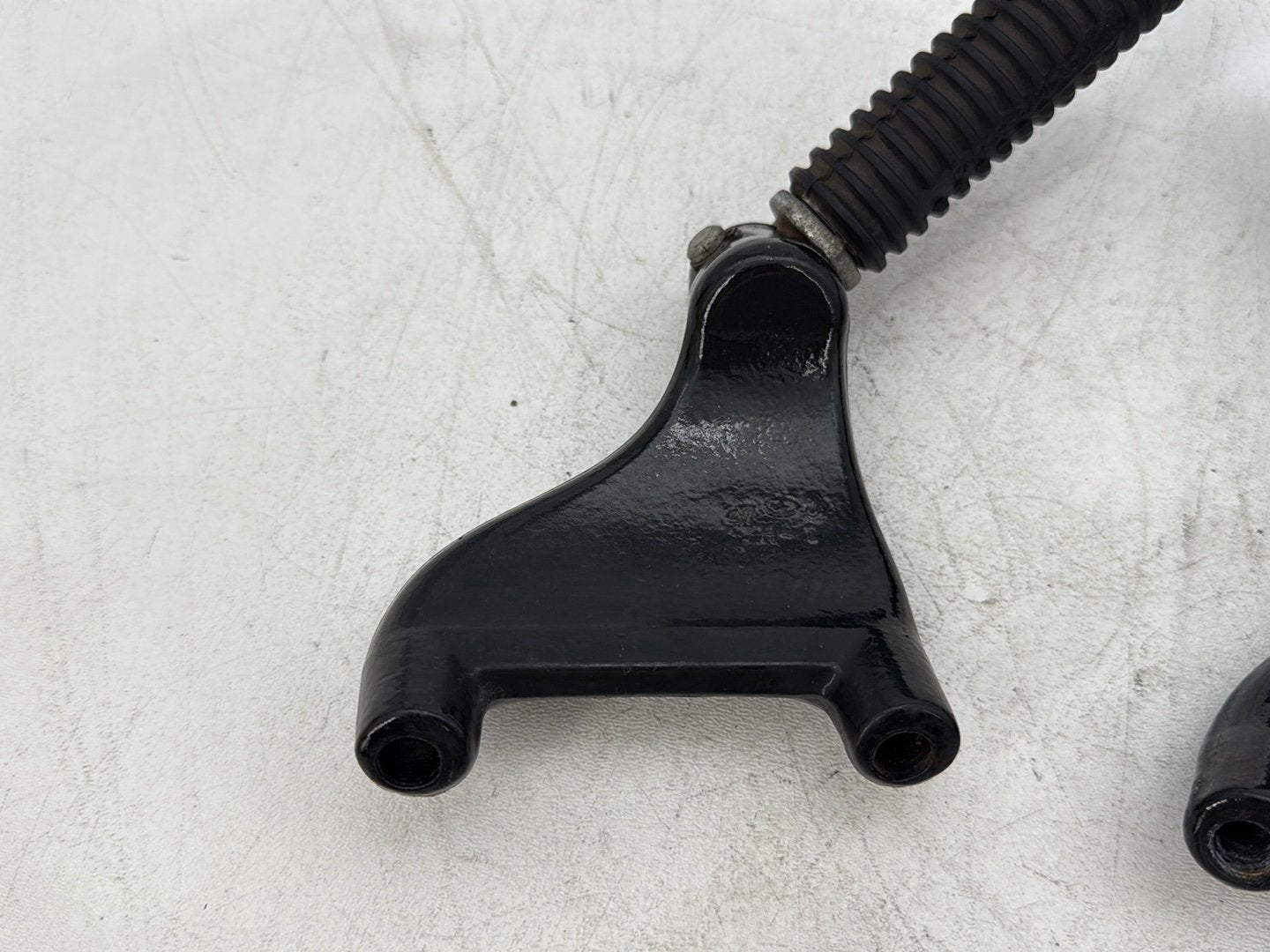 2009 Harley Sportster 883 Low XL883L OEM Passenger Left & Right Foot Pegs