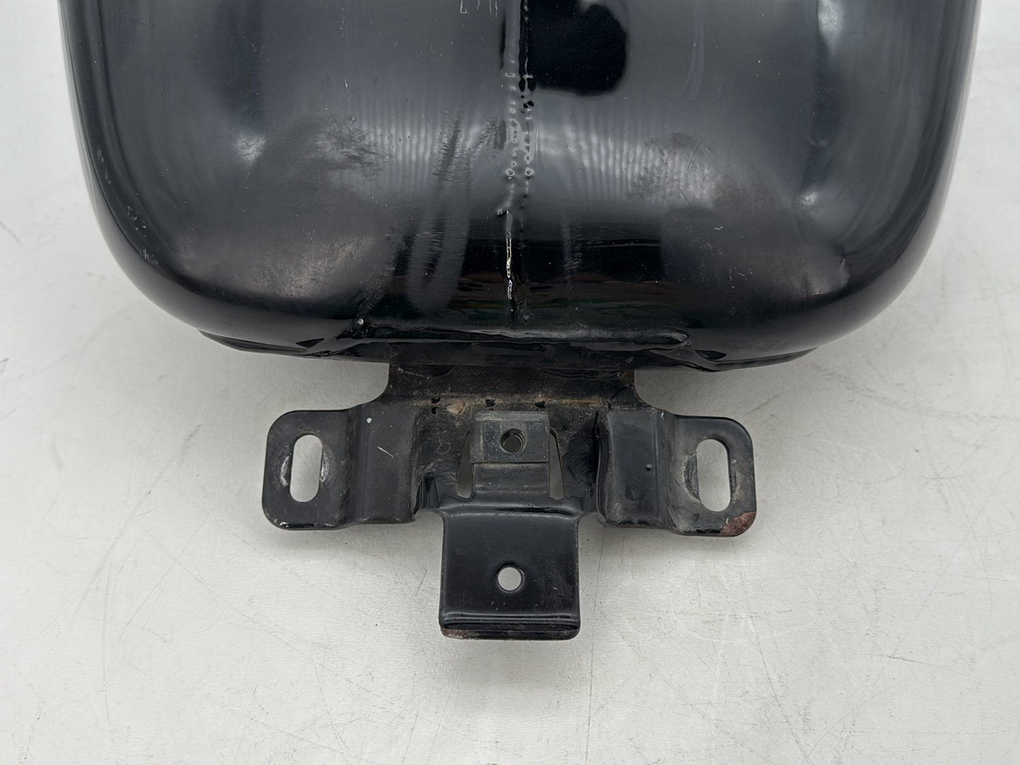 2008 Harley Touring FLHTCU Electra Glide Ultra OEM Fuel Gas Tank Gasoline Reservoir