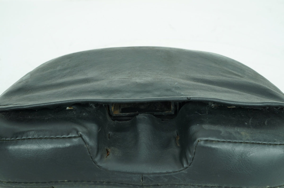 2010 Harley Touring Electra Glide Ultra OEM Rear Passenger Backrest Cushion Pad